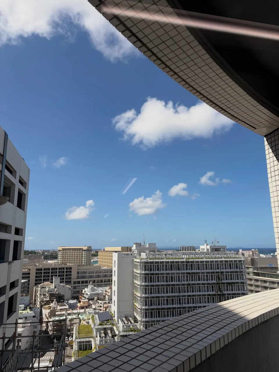 今日は宅地建物取引士の住所変更に行ってきました。